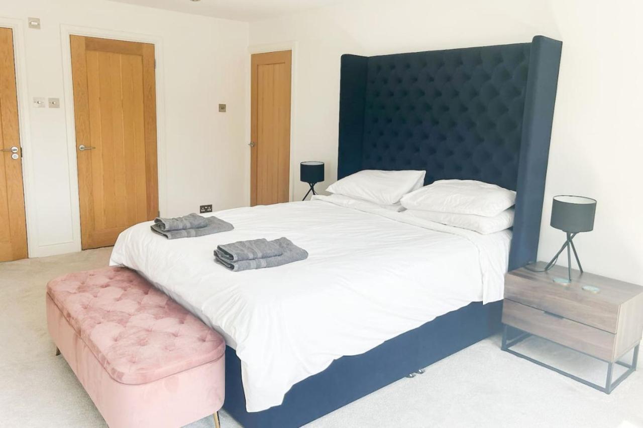 Вілла Luxe 5 Bed House In Guildford. Morden Amenities Normandy Екстер'єр фото