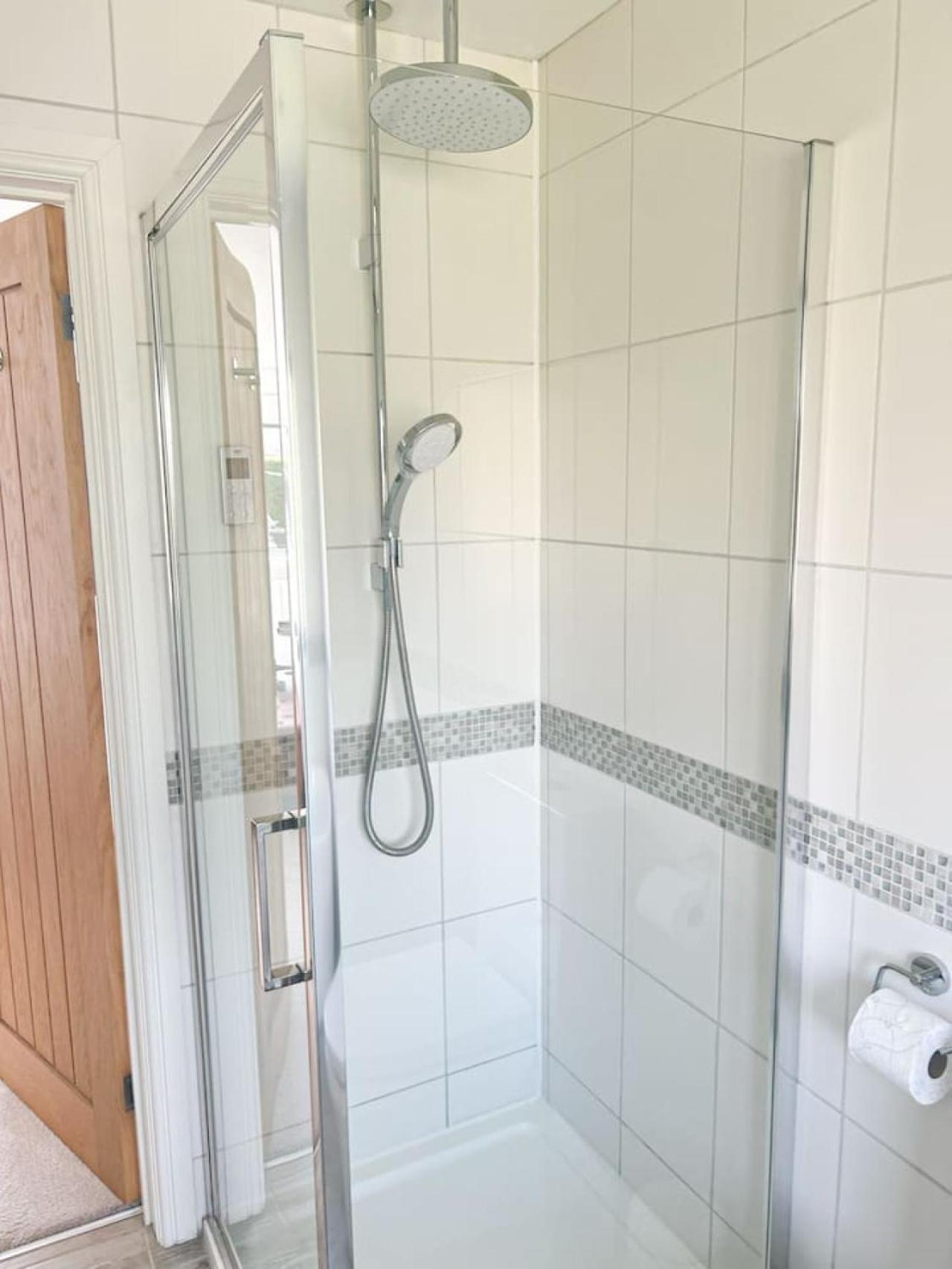 Вілла Luxe 5 Bed House In Guildford. Morden Amenities Normandy Екстер'єр фото